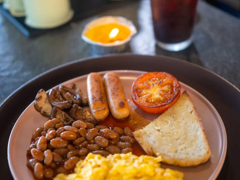 Orang Putih Breakfast